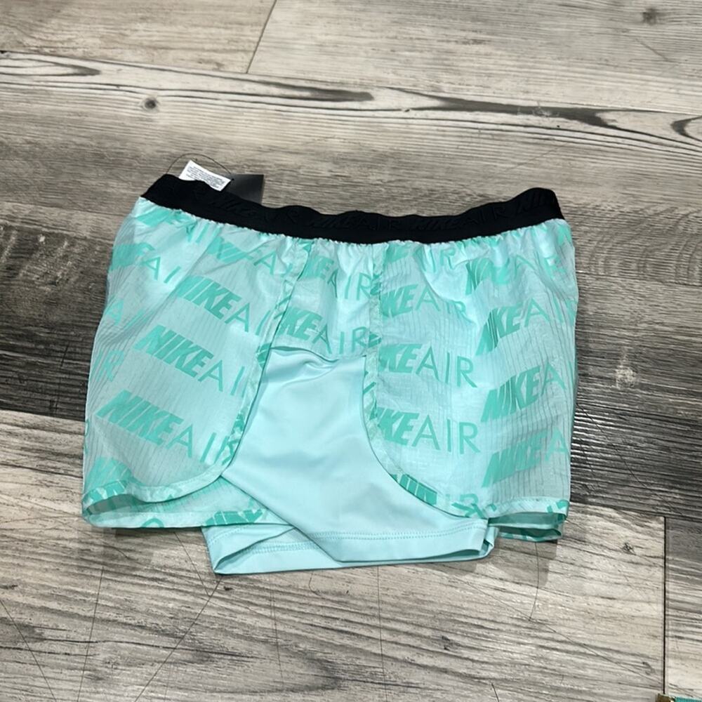 Nike Air Womens 2-in-1 Running Shorts CT7366-336 Mint Green Medium - Picture 6 of 6